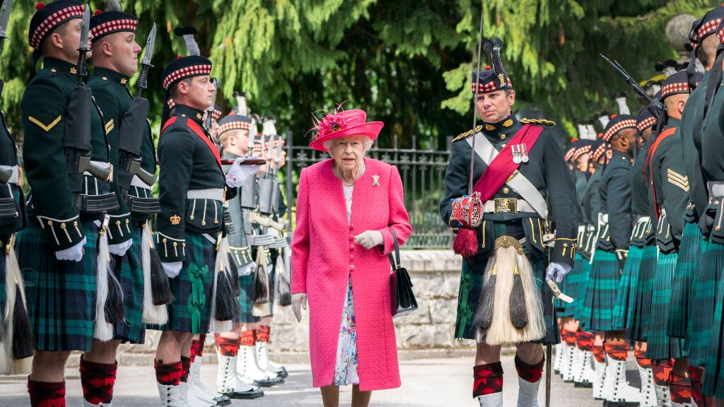 La reina permanece en la residencia de descanso ubicada en Escocia.