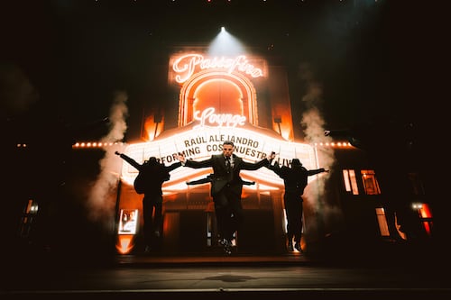 Rauw Alejandro resalta el talento puertorriqueño con el lanzamiento de “Forni”