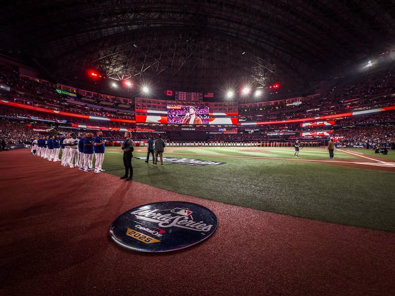 Séptimo juego de la Serie Mundial entre los Blue Jays y Dodgers.
