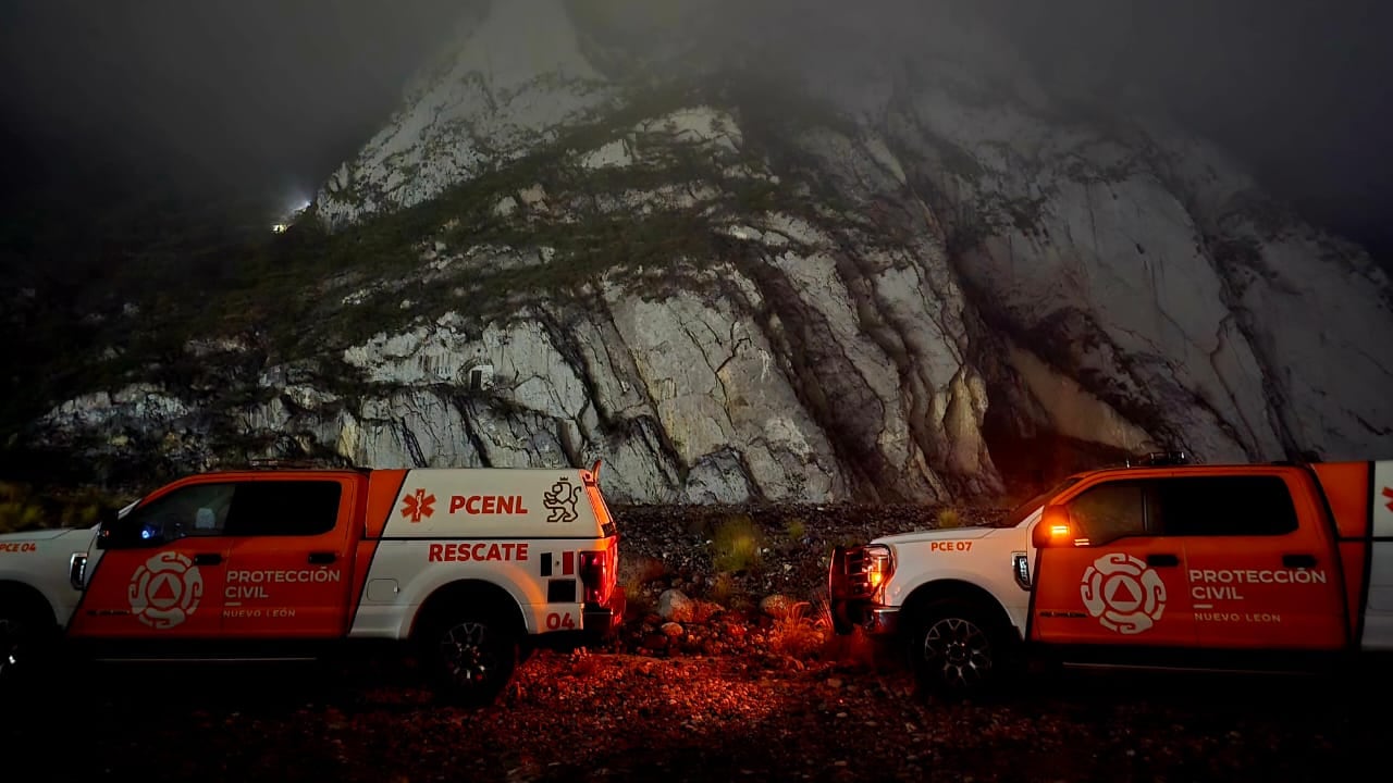 Los cerros del sur del Estados están llenos de hielo.