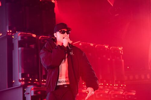 ¿Qué pasó en el Festival Sueños de Chicago con Peso Pluma? El mismo cantante lo explica