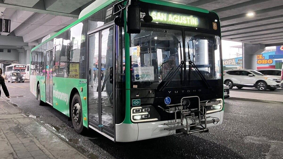 Los autobuses son de las unidades más recientes que llegaron a Nuevo León.