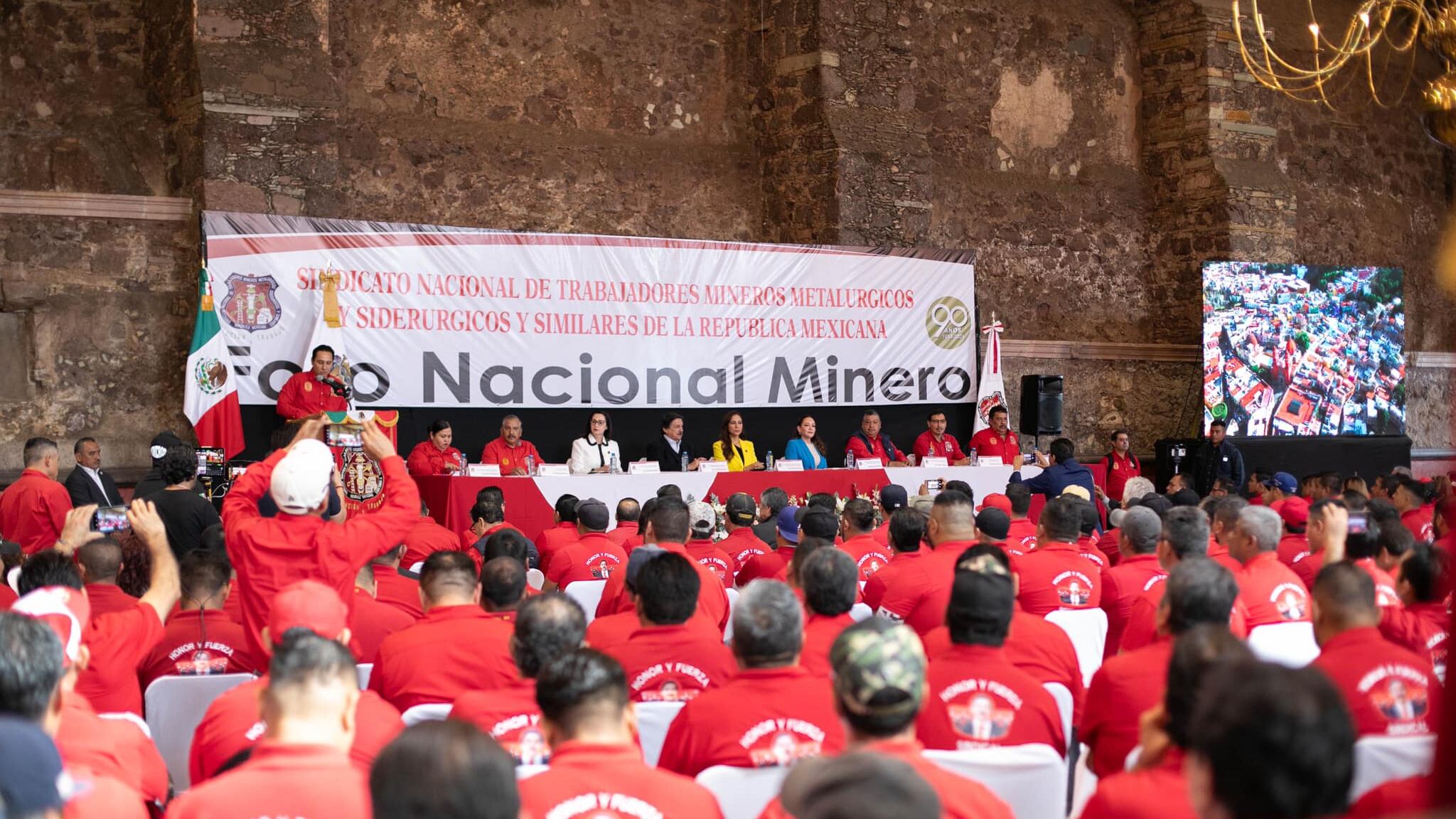 FGR investigará extracción ilegal de zonas mineras.