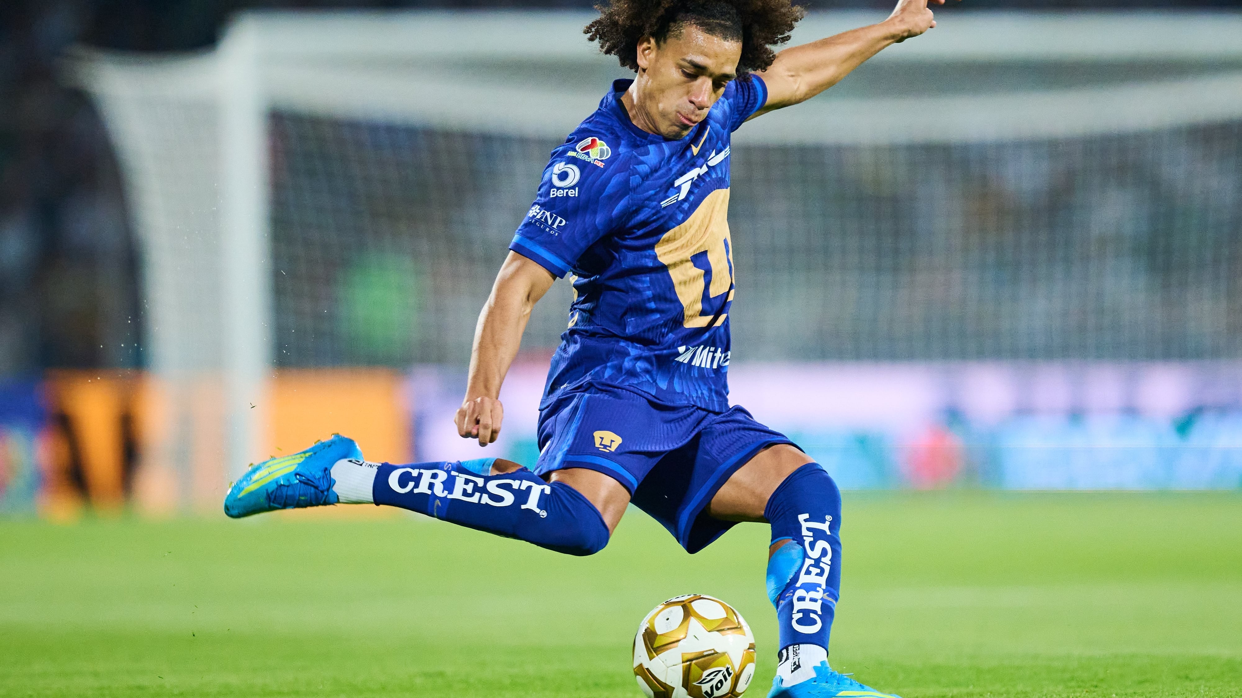 Adalberto Carrasquilla no rindió en Pumas durante la liguilla.