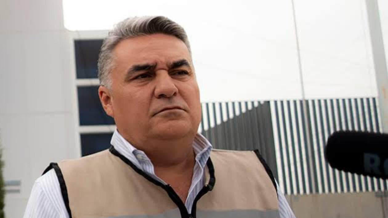 Este episodio, de acuerdo con el análisis publicado, confirma que la sucesión en Baja California comenzó antes de tiempo