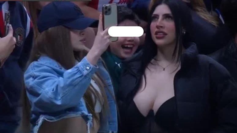 Aficionada Chivas Karla Villaseñor