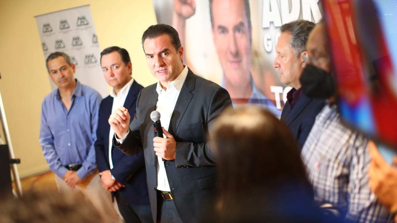 El candidato del PRI-PRD se defendió de las acusaciones