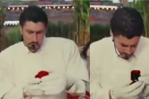 Bad Bunny habría dado pistas de su compromiso durante show del Super Bowl