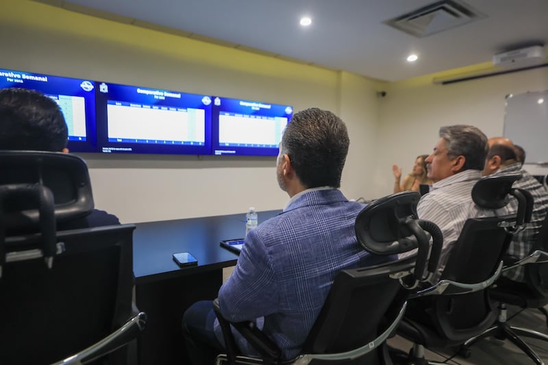 El alcalde pudo constatar los avances en materia de seguridad en la capital de Nuevo León.