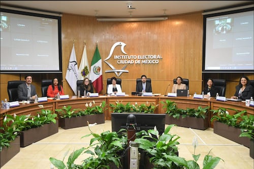 A contrarreloj: grupos ciudadanos aceleran su ruta para ser partido en la CDMX