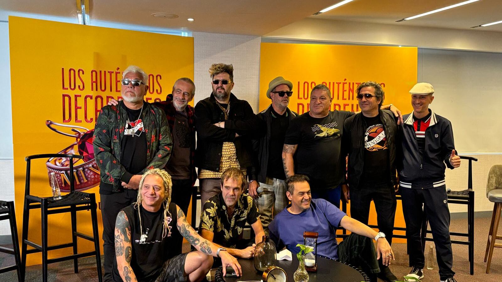 Los auténticos decadentes en conferencia de prensa