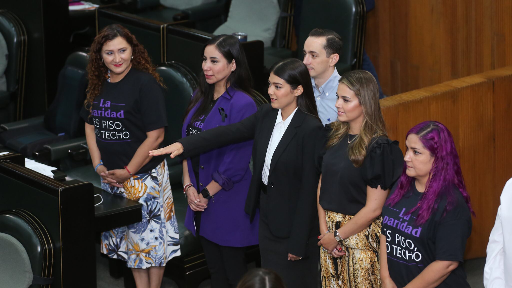 Robledo tomó protesta el 10 de agosto, durante la ceremonia fue acompañada por las diputadas Myrna Grimaldo, Lilia Olivares, Lorena de la Garza y Jessica Martínez y por el diputado Eduardo Leal.
