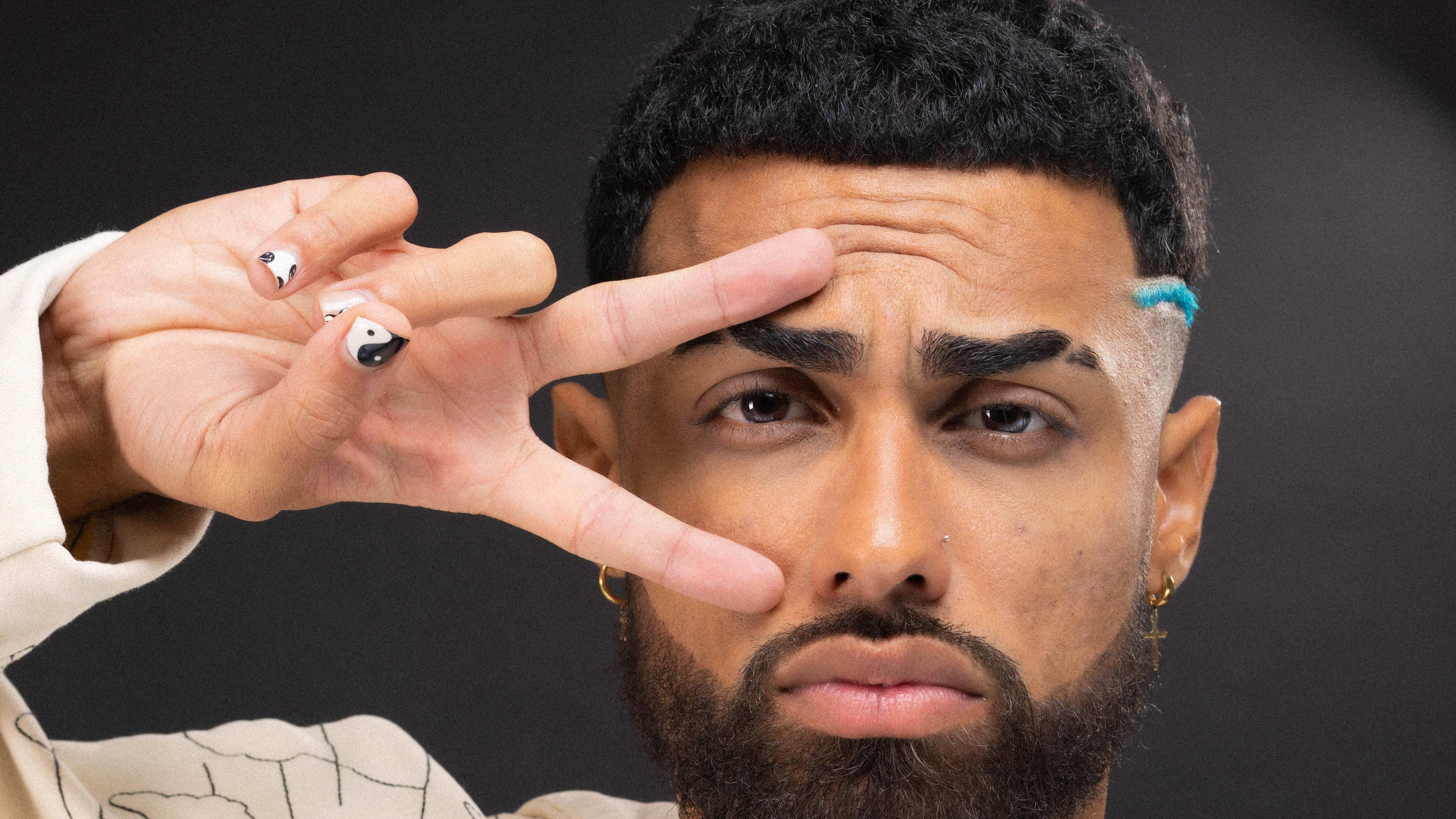 El compositor puertorriqueño está listo para conectar Emociones World Tour en México.