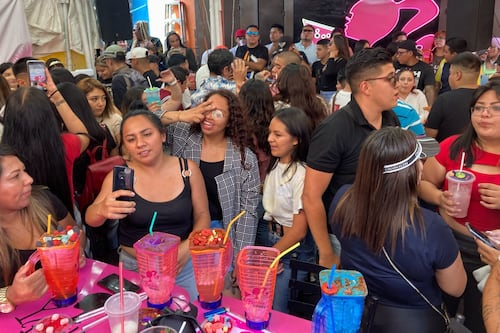 Bájale a las copitas: el consumo de alcohol causa cáncer