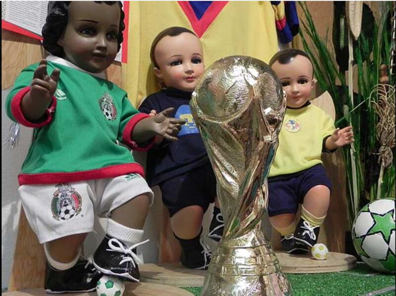 Niño Dios futbolista