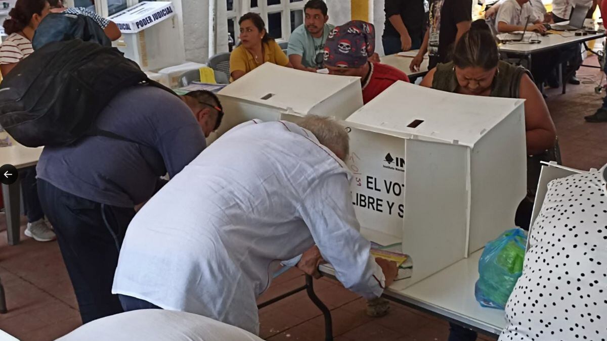 Reaparece AMLO para votar en la elección del Poder Judicial el domingo 1 de junio