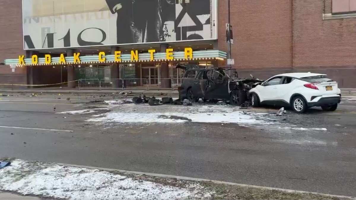 Ataque terrorista tras concierto de Año Nuevo 2024 en el Kodak Center de Rochester, Nueva York.