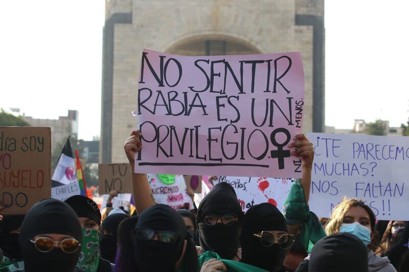 Marcha feminista por el 25N en CDMX. Foto: Cuartoscuro