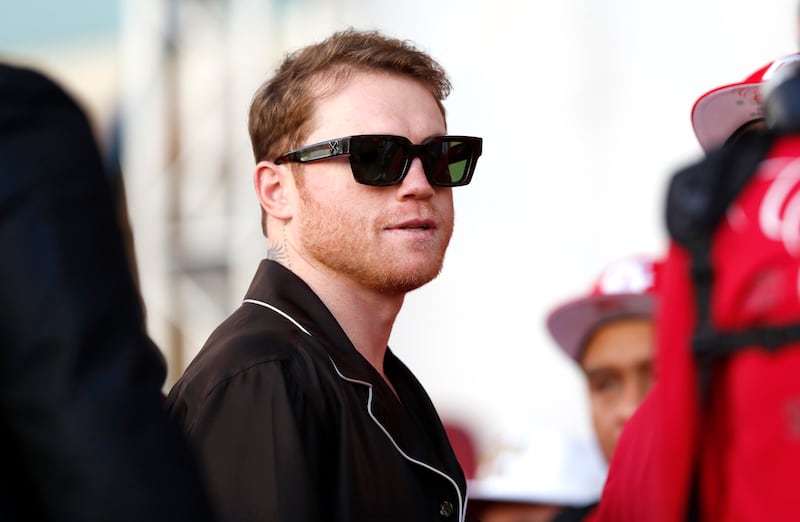 Canelo Alvarez peleará en Arabia Saudita en septiembre.