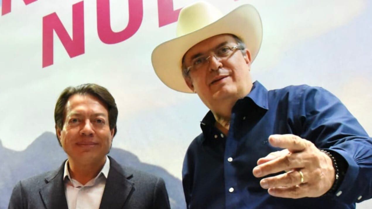 Mario Delgado y Marcelo Ebrard participaron en el evento, realizado en el Mercado Juárez.