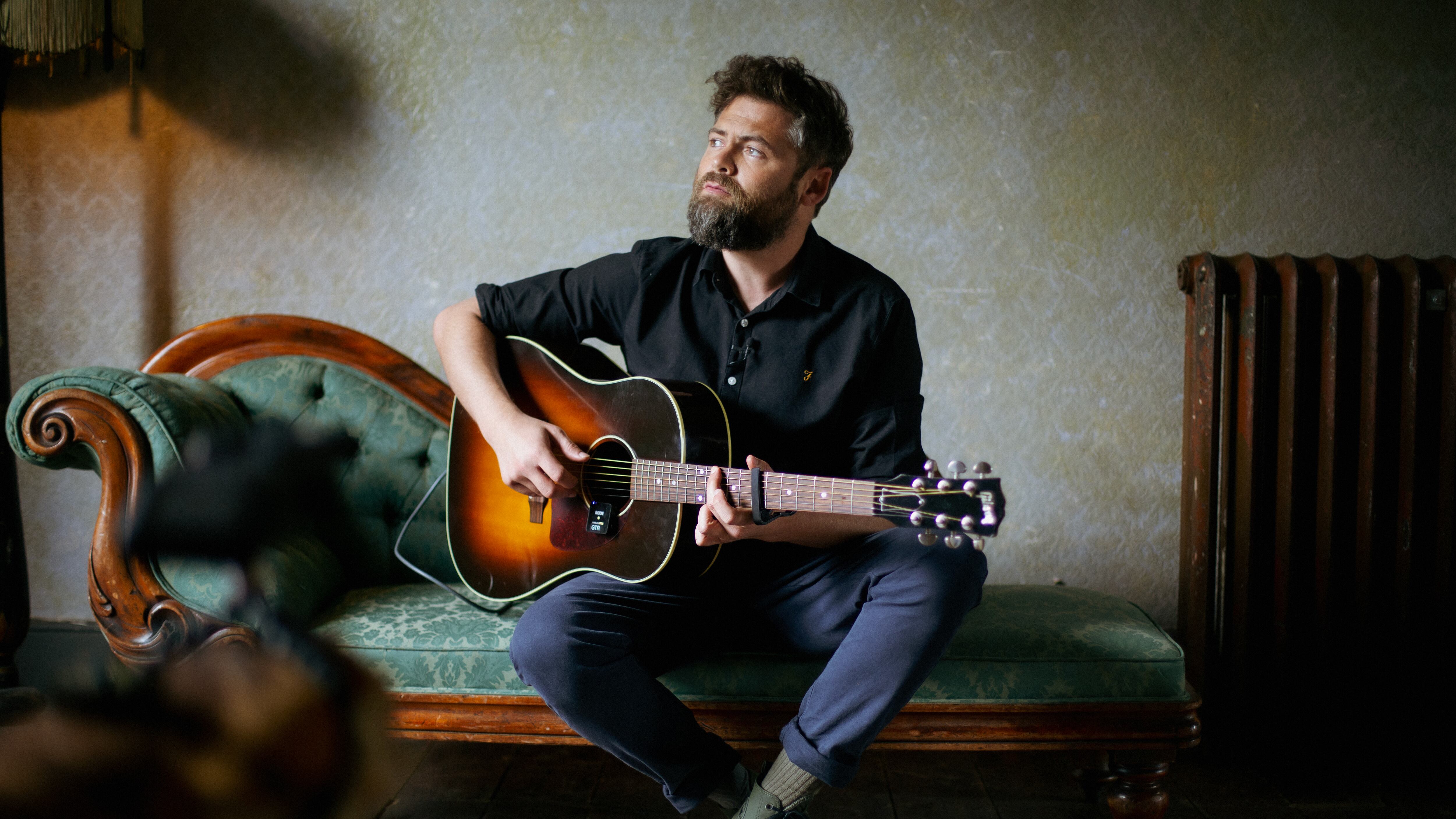 El cantautor británico está listo para regresar al álbum que lo llevó a la fama mundial