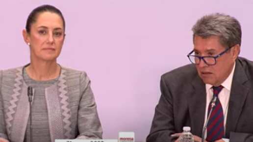 Claudia Sheinbaum y Ricardo Monreal durante la plenaria de Morena. Foto: Captura