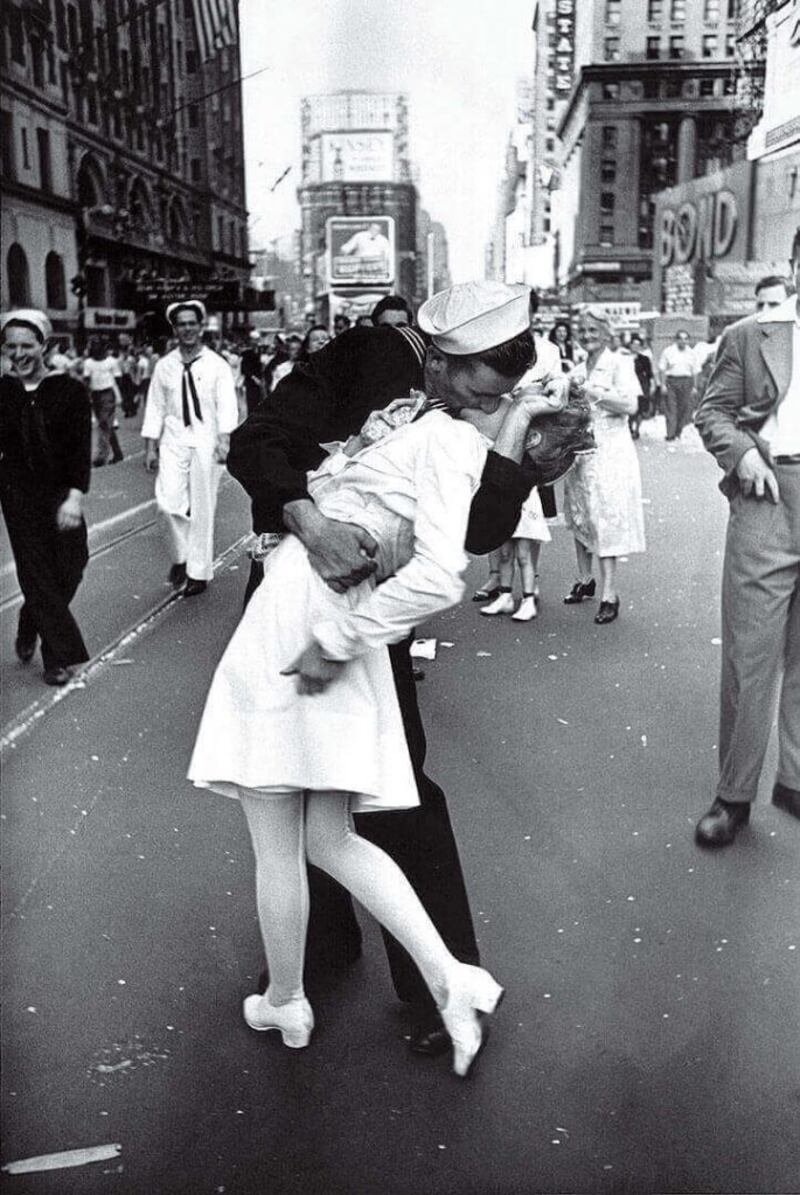 Day in Times Square, Alfred Eisenstaedt, 1945