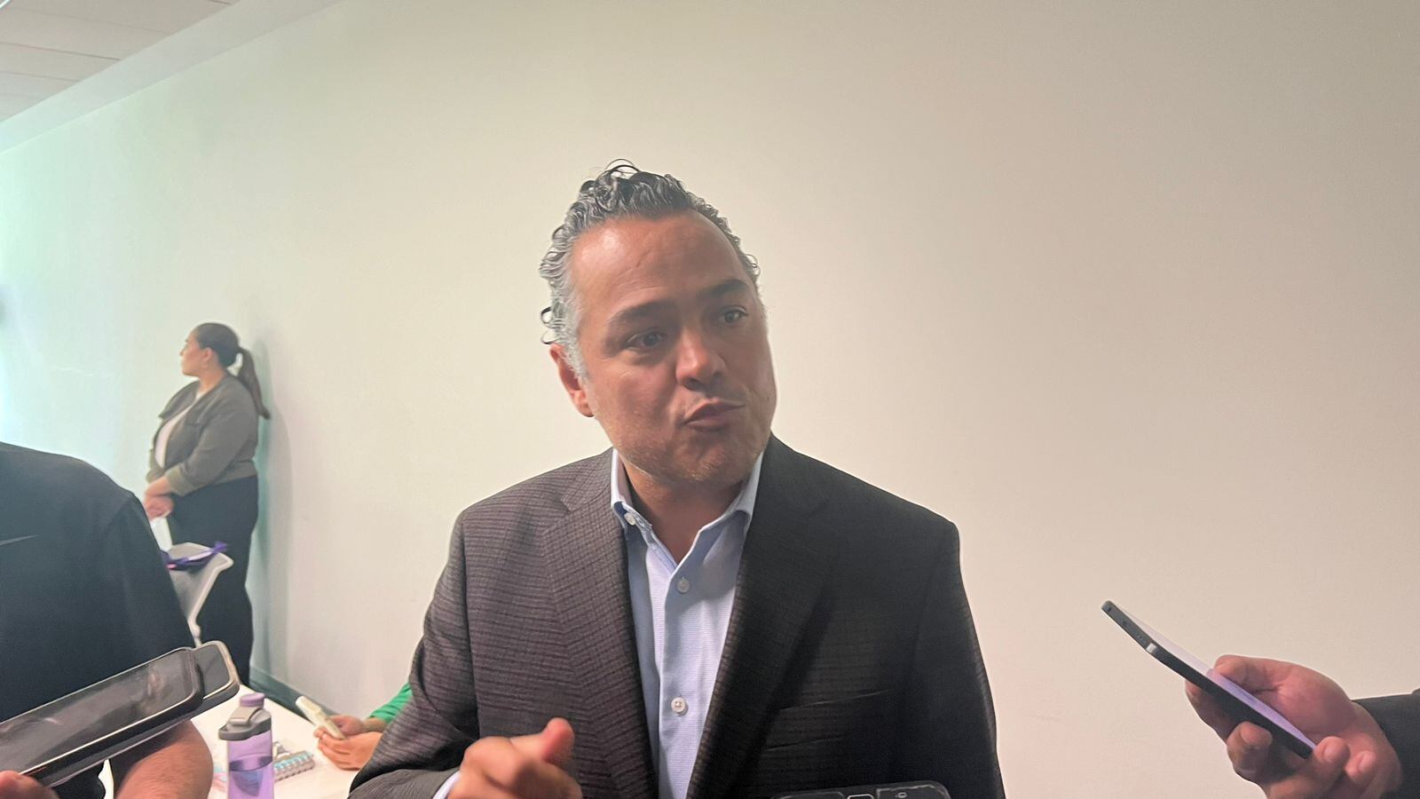 Diputado Enrique Correa Sada.