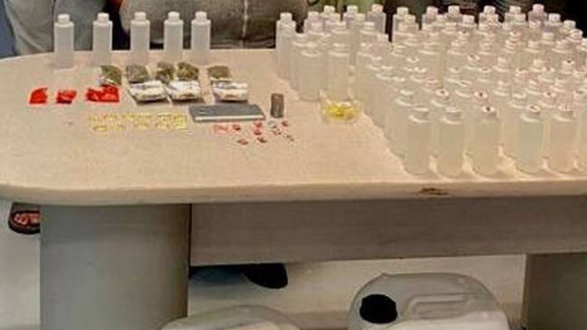 Nueve detenidos por venta de drogas en Nezahualcóyotl.