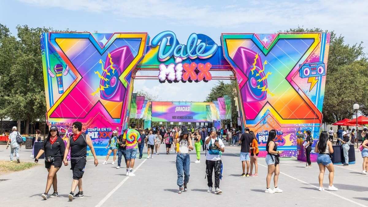 Tendrá grandes exponentes como Rauw Alejandro, Piso 21, Becky G, Mora, Xavi que pondrán a bailar y cantar a todos los asistentes