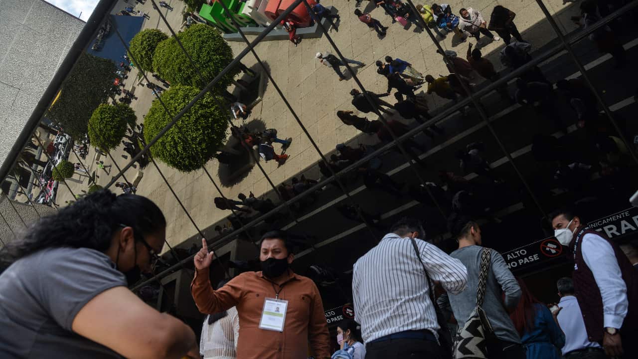 El SAT se concentrará en mejorar los servicios al contribuyente, reducir tiempos de espera al público y facilitar el pago de impuestos en México.