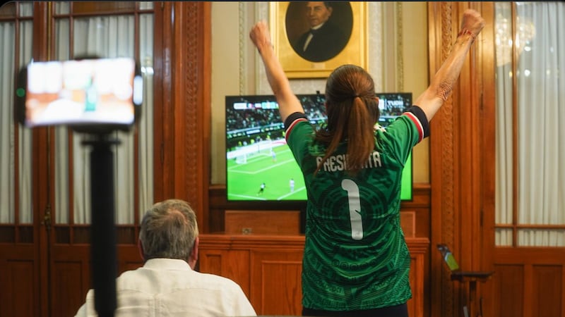 Sheinbaum felicita al Tri desde Palacio Nacional tras la victoria contra Corea del Sur