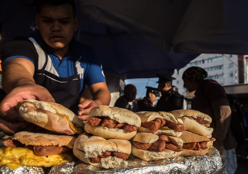 La advertencia es: no comer en cualquier parte aunque se antoje.