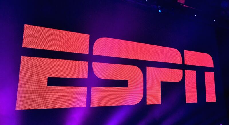 ESPN despidió a 6 periodistas, tras críticas a un importante directivo del fútbol