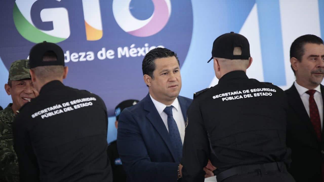 Buscan consolidar seguridad de Guanajuato con 700 nuevos profesionales.