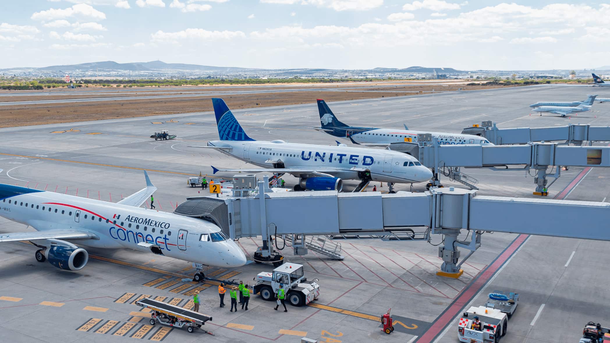 Prevén aumento del 15% en número de pasajeros en AIQ