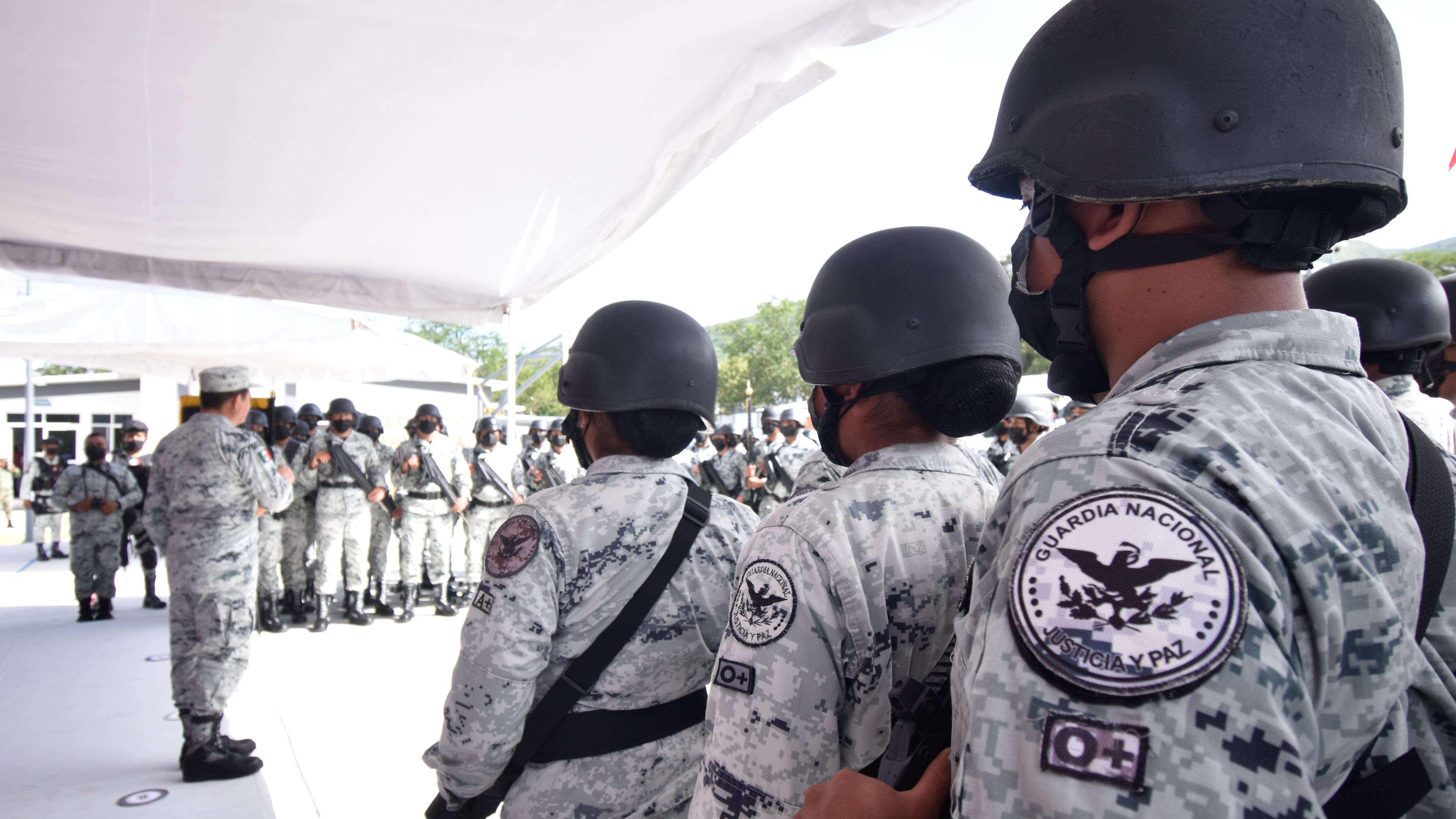 CHILPANCINGO, GUERRERO, 16AGOSTO2022.- Este martes tomó posesión como nuevo coordinador en Guerrero de la Guardia Nacional (GN) el general, Andrés Ramírez Xochicali quien proviene de la Guarnición Militar de Lázaro Cárdenas, Michoacán y cuenta con una vasta experiencia en seguridad interior y terrorismo.