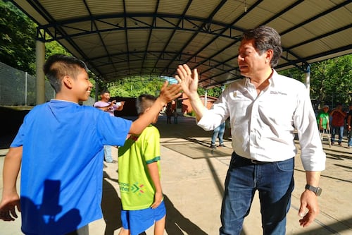 A través del INEA el Gobierno de México atiende a 20 mil jóvenes: secretario Mario Delgado Carrillo