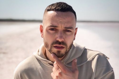 Pee Wee reaparece tras ser detenido y se dice arrepentido