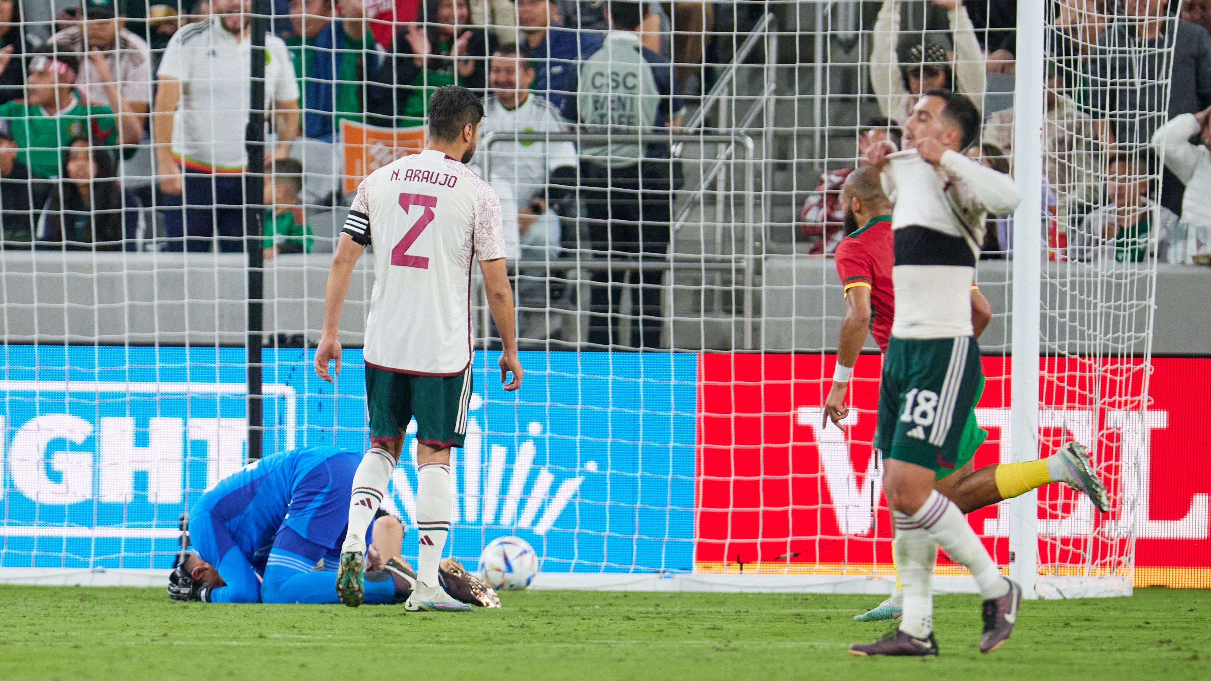México vs. Camerún.