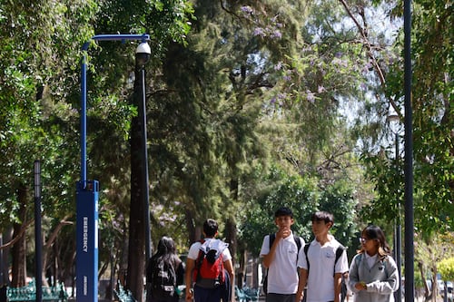 Estos son los 35 puntos donde instalarán postes inteligentes con cámaras y WiFi gratis