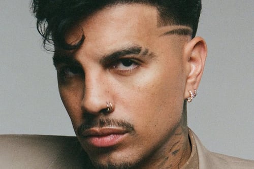 Rauw Alejandro apuesta por los ritmos afrocaribeños con “Buenos Términos”