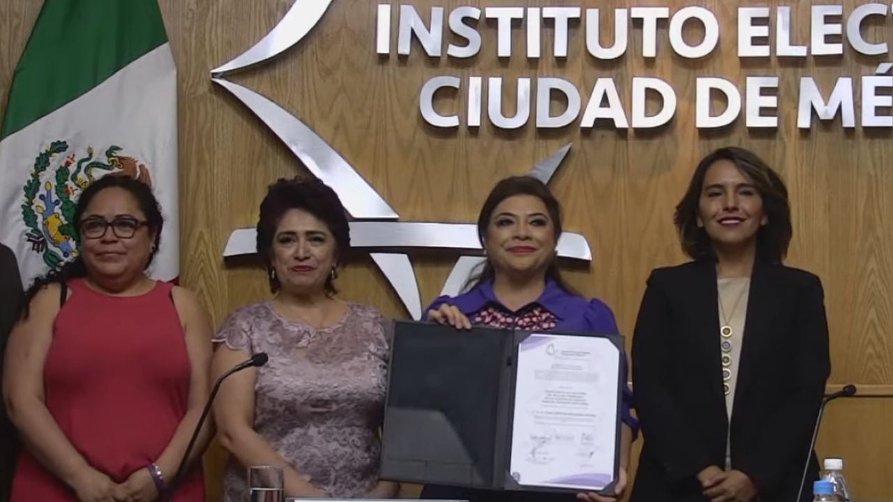 Clara Brugada: INE le entrega constancia de mayoría como jefa de gobierno electa de la CDMX