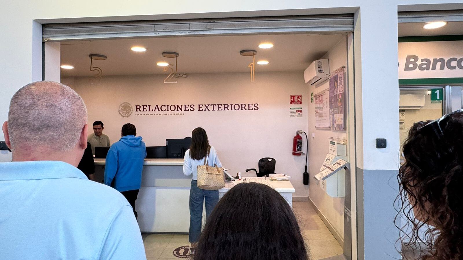 México tiene el pasaporte más caro del mundo: cuesta casi la mitad del salario mínimo mensual