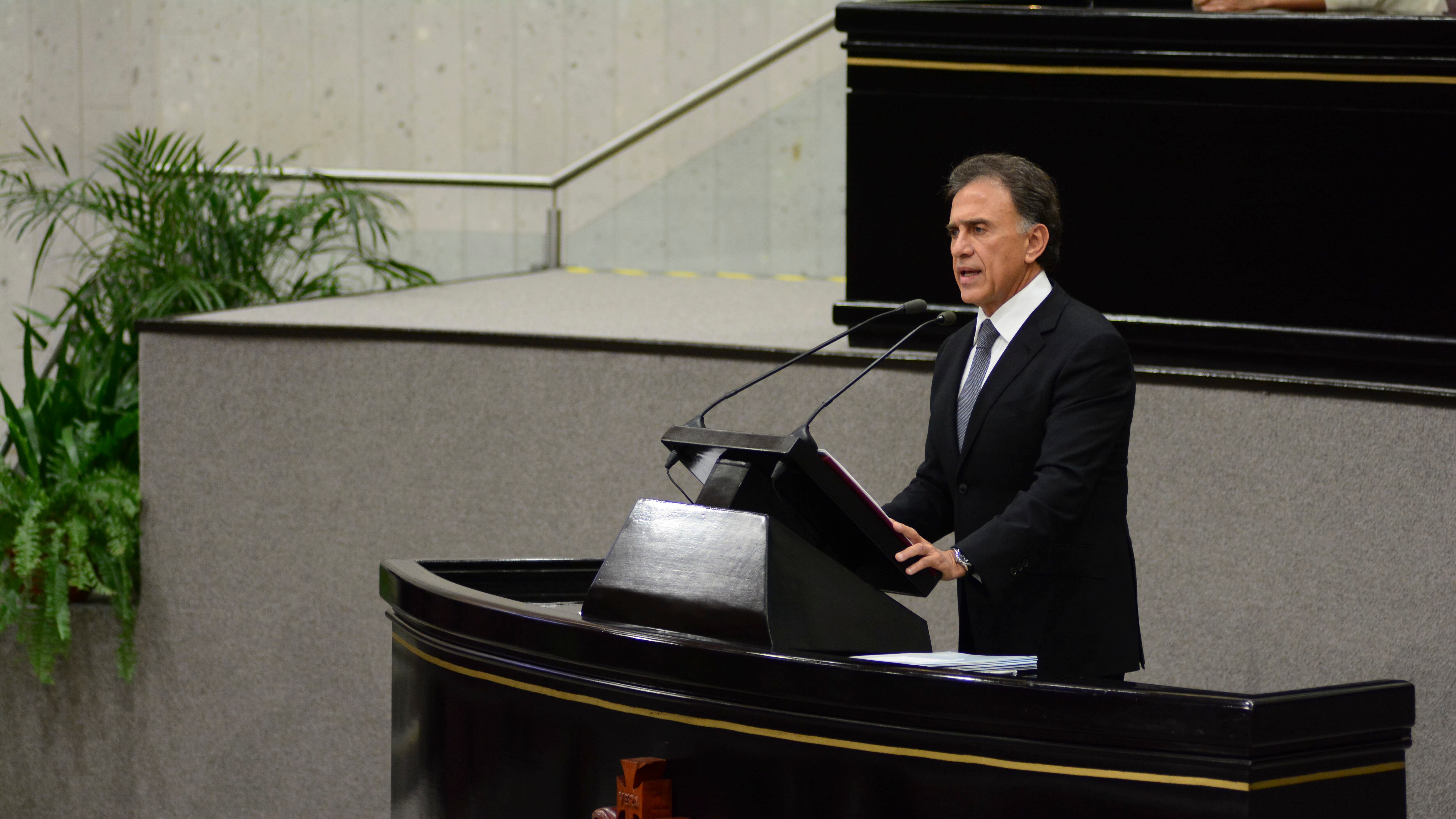 Miguel Ángel Yunes