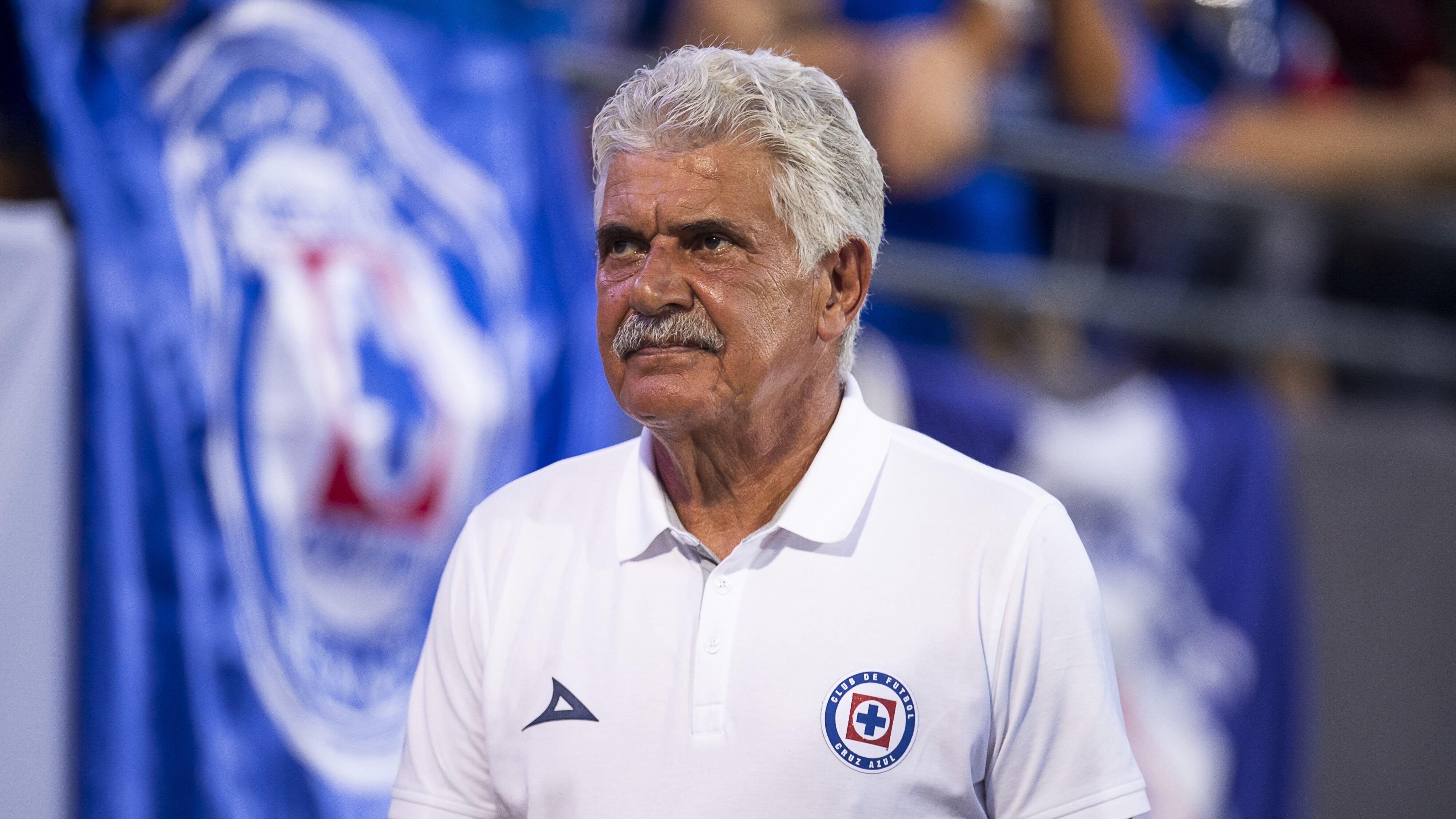 Ricardo Ferretti corre el riesgo de ser cesado de Cruz Azul tras ser eliminado de la Leagues Cup.