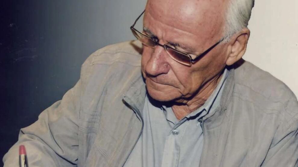 Francia juzga a cirujano acusado de violar a 300 niños