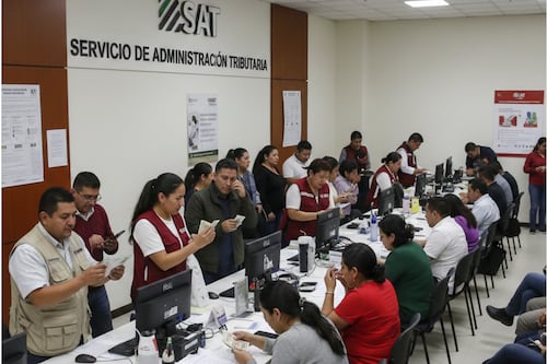 SAT clava el diente a mexicanos: pago de impuestos alcanza récord de 6%