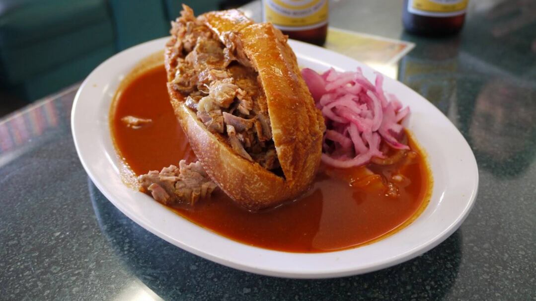 El antojito creado en Jalisco está en la lista de los 50 mejores sándwiches del mundo.