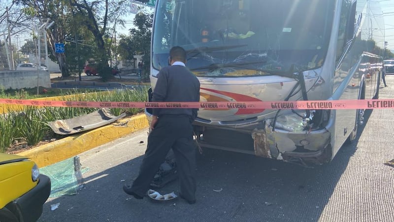 Los lesionados fueron trasladados a la Cruz Verde Ernesto Arias para una mejor valoración.